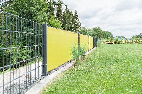 200_zaunblende_gartenzaun_1 Nach Maß passend für jeden Gartenzaun