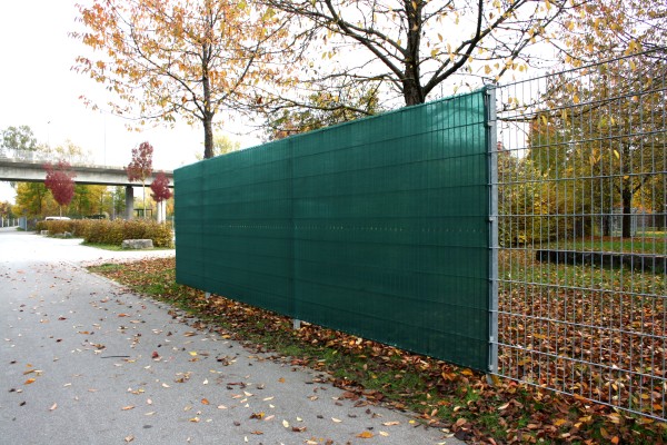 Windschutznetz nach Maß - Windschutz Maßanfertigung mit Ösen