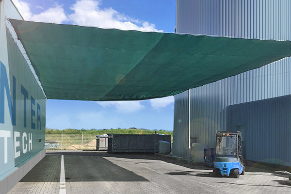 Bei fachmännischer Befestigung auch großflächig einsetzbar.