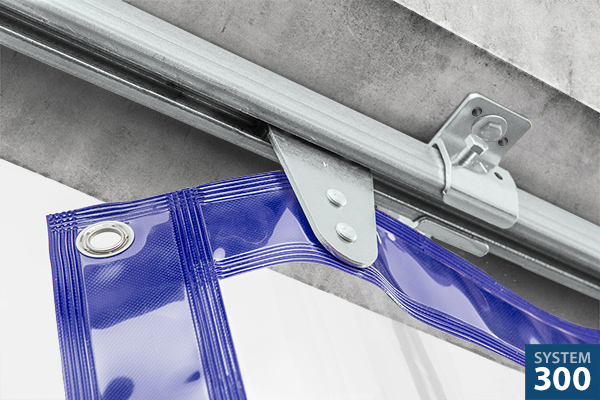 industrievorhang-300-1 Schiene System 300 ab 4 m Höhe empfohlen