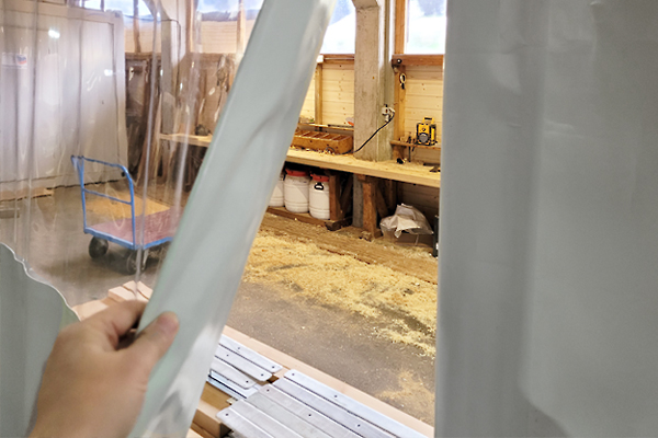 Durchschlupf für Personen in Industrievorhang Durchschlupf für Personen in Industrievorhang