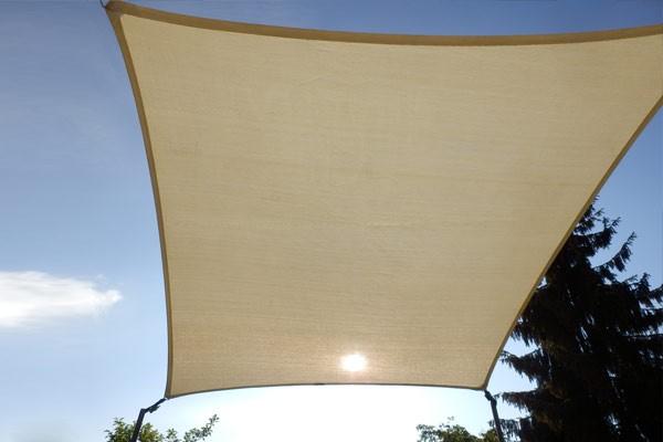 Sonnensegel für den Balkon