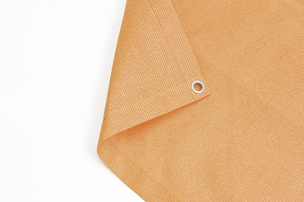 Sichtschutz nach Maß mit Ösen in beige Sichtschutznetz mit Ösen in beige