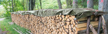 Abdeckplane für Brennholz
