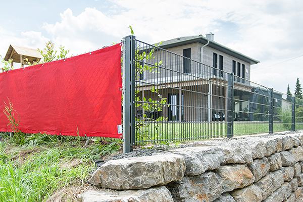 Sichtschutznetz Zaunblende in trendigen Farben lieferbar