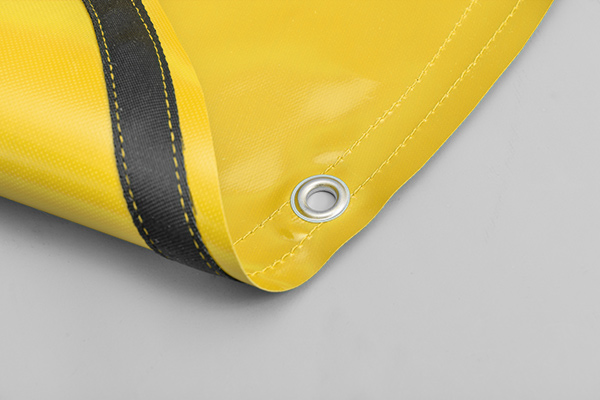 abdeckplane-rund-gelb Rückseite stabiles aufgenähtes Gurtband