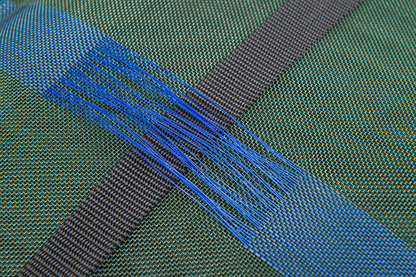 260_siloschutzgitter_befestigen Befestigung mit Gurtband