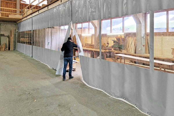 Industrievorhang partiell auch mit Durchschlupf