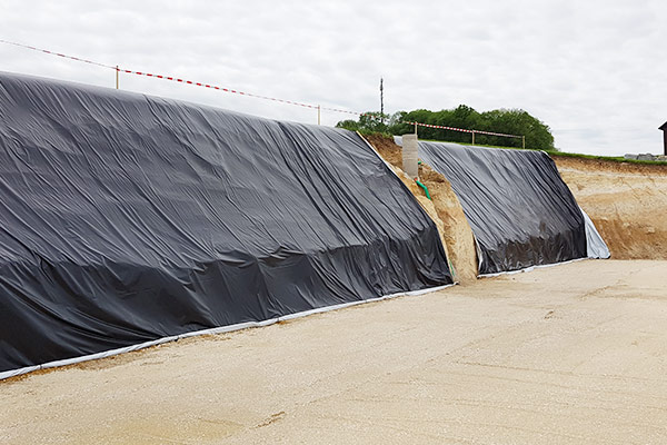 hangsicherung_folie_schwarz Baufolie als Hangsicherung - schwarz/weiß - 150 my