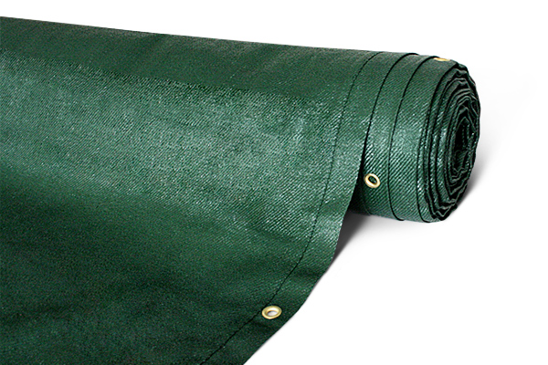 Blickdichter Sichtschutz am Maschendrahtzaun