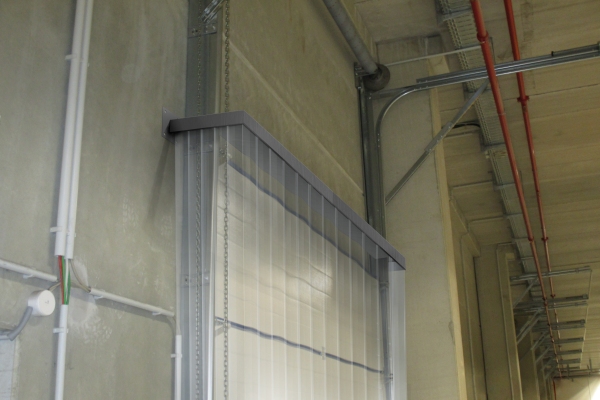 Frage aus Leipzig zu PVC-Streifenvorhang bzw. Lamellenvorhang am Rolltor